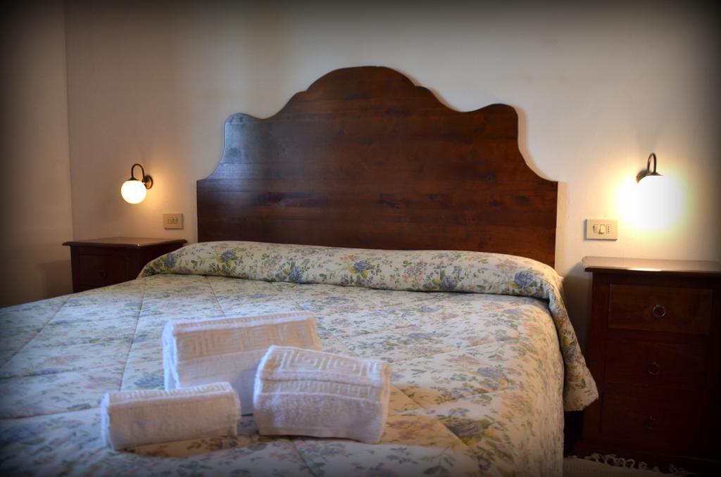 Agriturismo Il Casalone Montepulciano Bagian luar foto