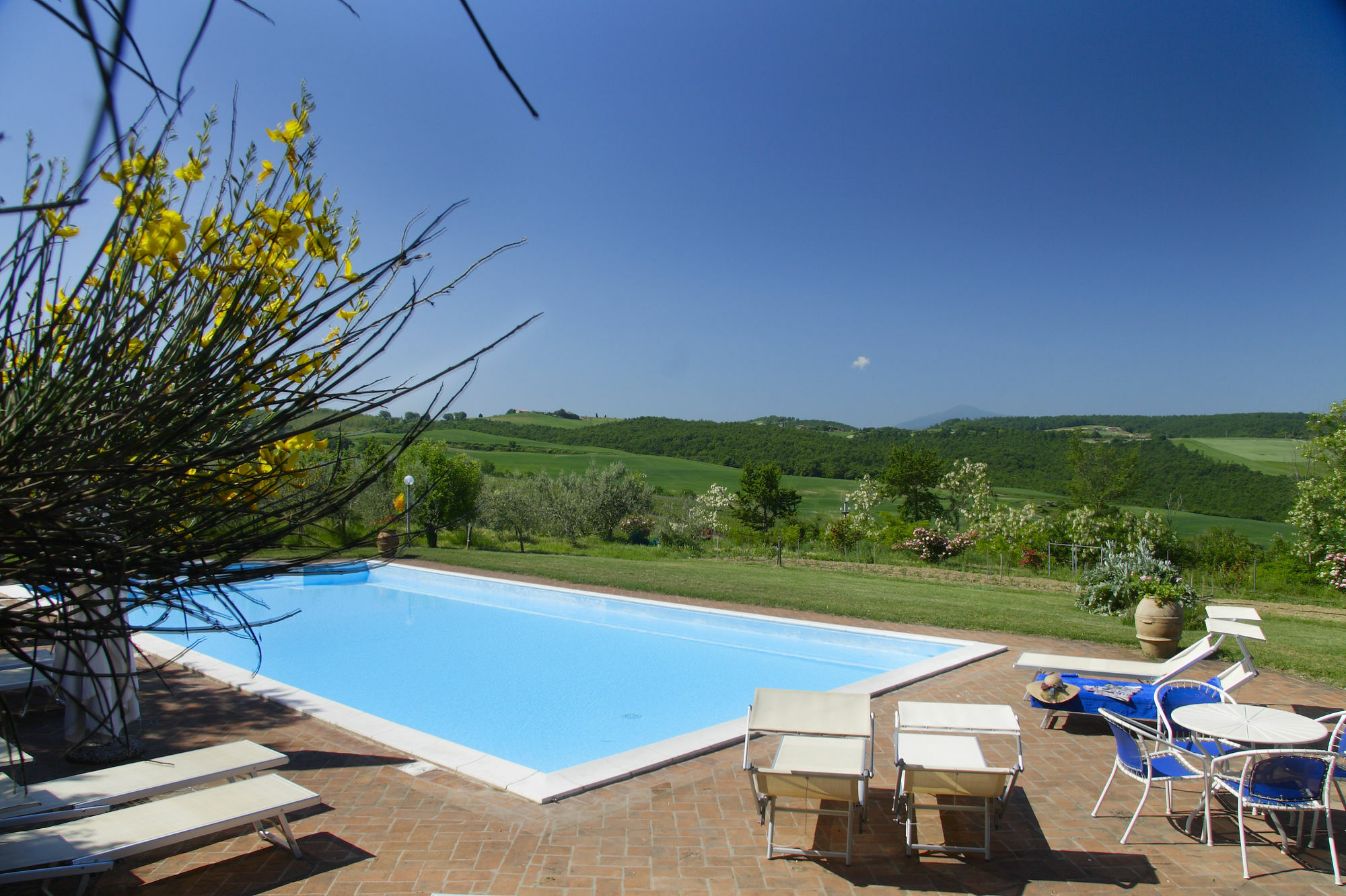 Agriturismo Il Casalone Montepulciano Bagian luar foto